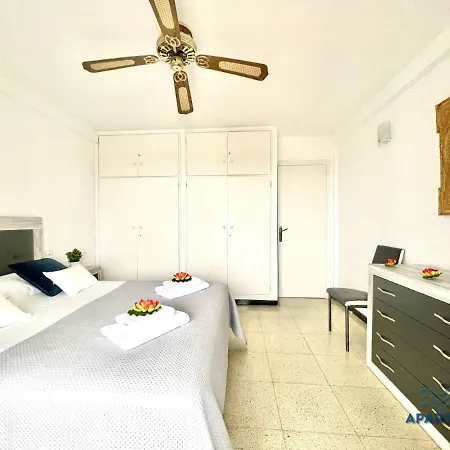 Apartbeach Malta Capri Vistas Playa Y Climatizado Apartment
