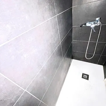 Apartbeach Malta Capri Vistas Playa Y Climatizado